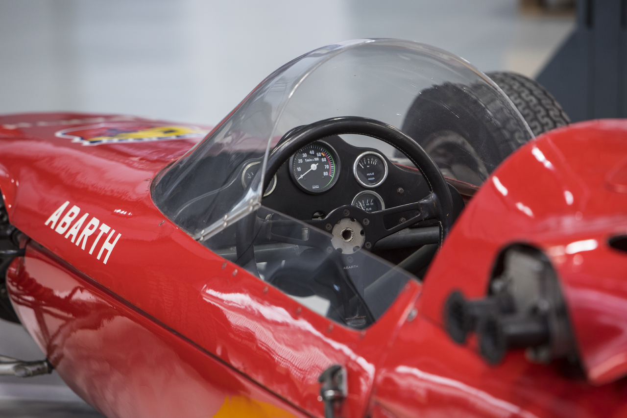 60 JAHRE ITALIENISCHE REKORDE UND LEIDENSCHAFT IN DER NEUEN BREIL ABARTH 1000.