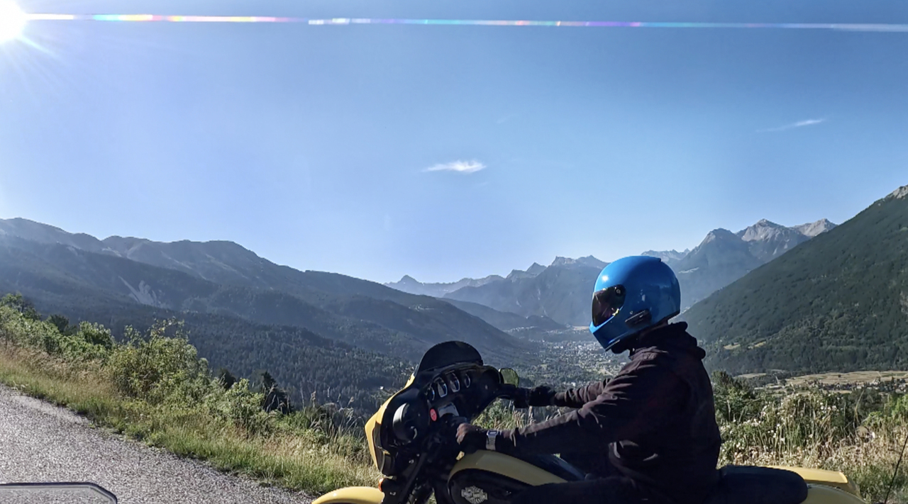 Col du Granon, Westrampe: Blick hinunter in den Süden, Richtung Briançon.