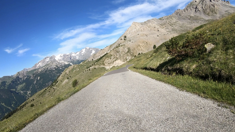 Col du Granon, Westrampe – Blick Richtung Norden, das Serre Chevalier entlang.