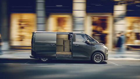 Renault Trafic Van E-Tech Elektrisch Morphing Entstehung.jpg