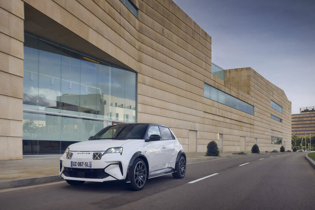 Alpine A290 gewinnt bei Carwow Car of the Year Awards.