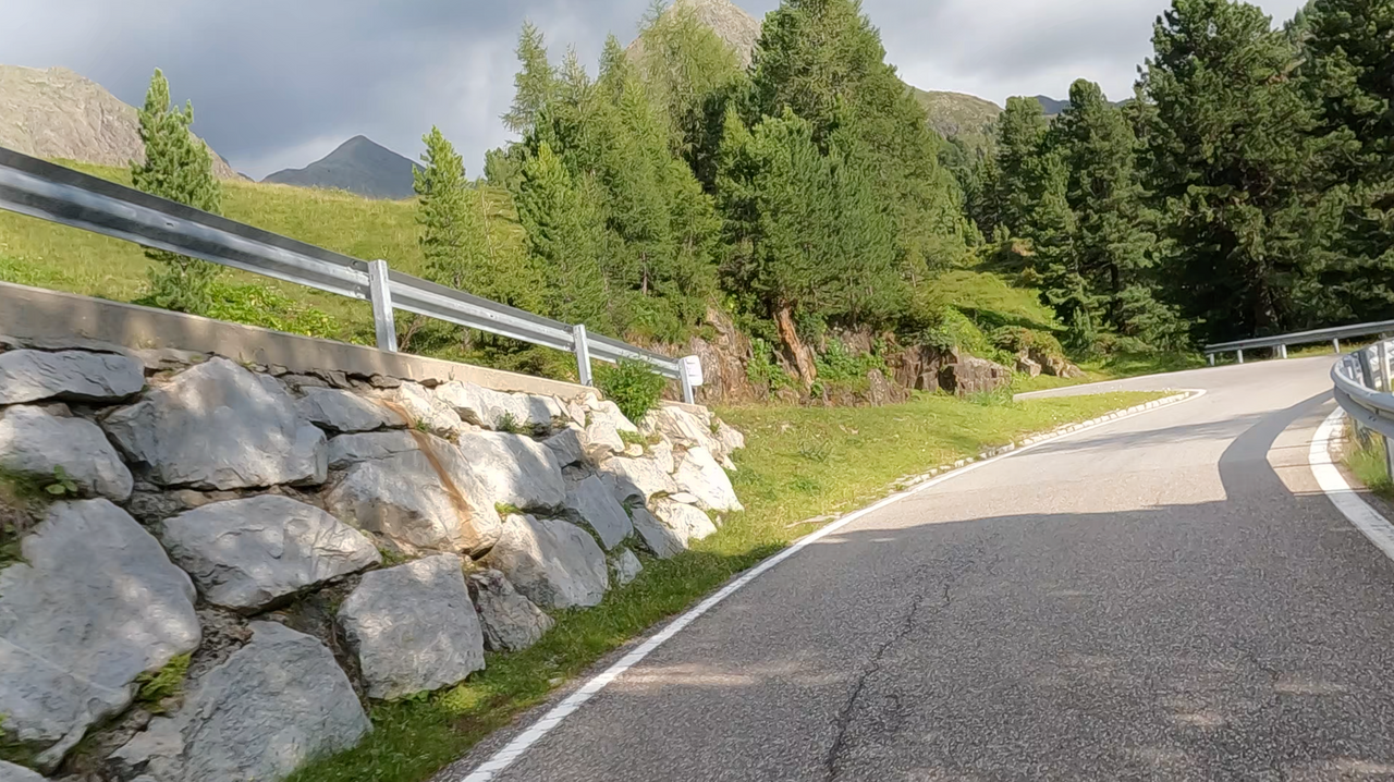 Chacune plus passionnante à parcourir que la précédente... La rampe ouest du col Staller Sattel offre une grande variété de parcours.