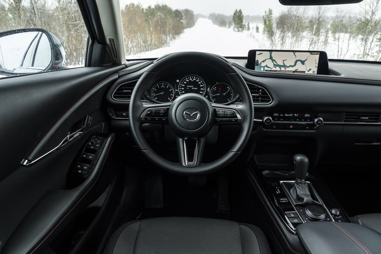 Die Kunst des Autofahrens im Winter.