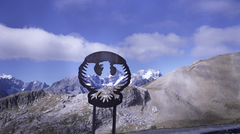 Das Wahrzeichen des Serre Chevalier, ein Adler – wahrlich majestätisch der Landschaft gerecht werdend.