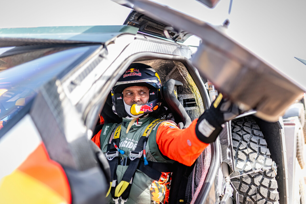 Rallye Dakar 2026, Tag 7 + 8: Sanders und Al-Attiyah top.