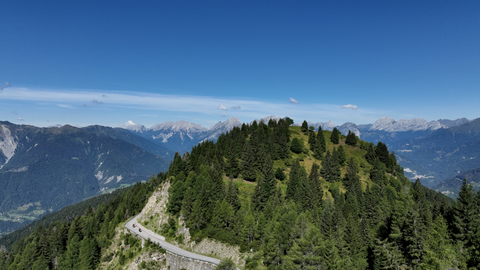 Monte Zoncolan, Westrampe: Malerische Aussicht in die nördlichen Julischen Alpen.