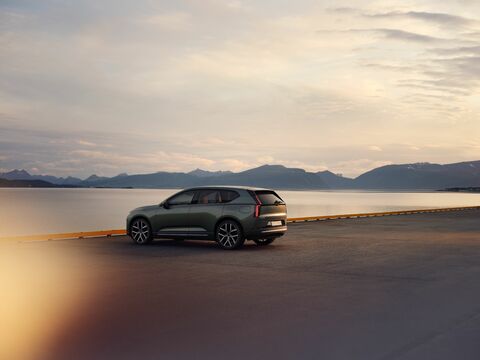 Volvo EX60_ Design exterieur Studio.jpg