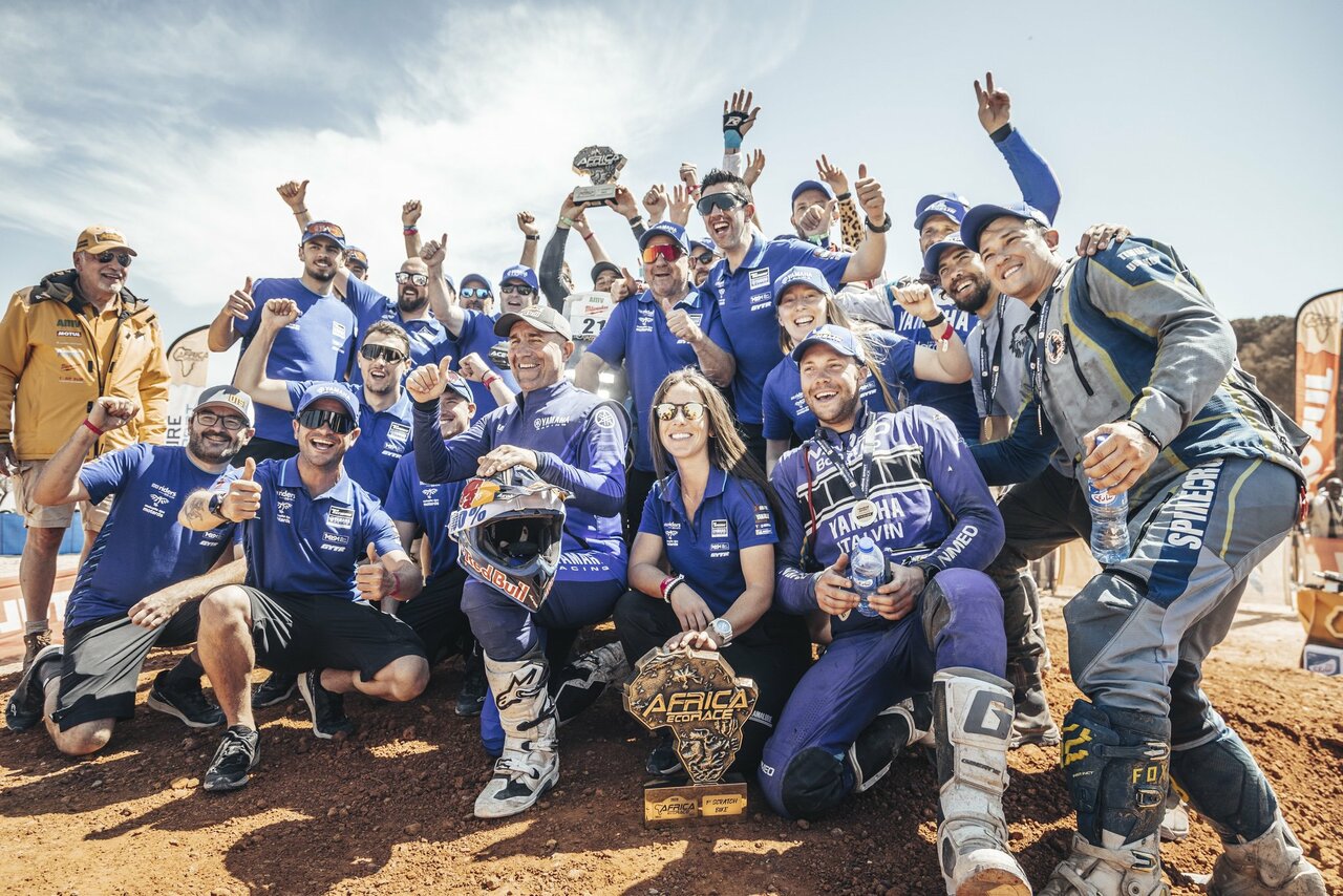 Das Ténéré Yamaha Rally Team schreibt Geschichte beim Africa Eco Race 2026.