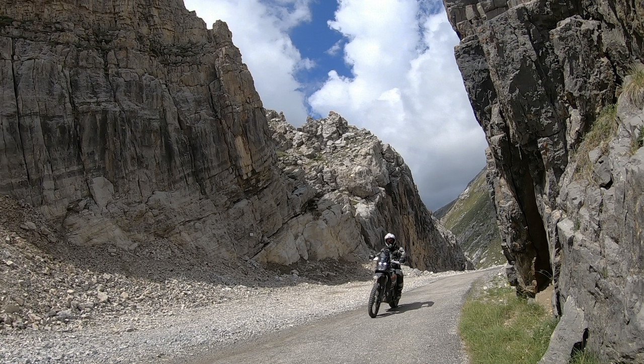 Der Colle Fauniera, 2481 Meter hoch, ist einer der spektakulärsten Alpenpässe