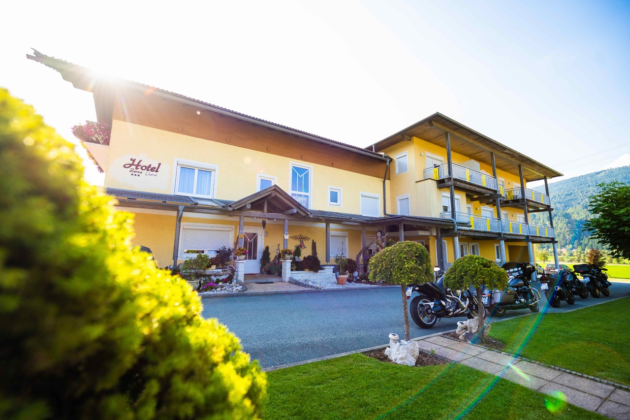 Zerza Tröpolach Haus.jpg