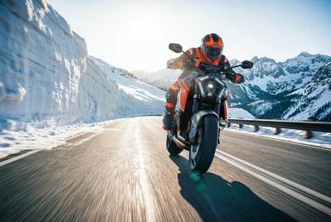 DIE KTM 1390 SUPER DUKE RR 2026 - PERFORMANCE AUF HÖCHSTEM NIVEAU.