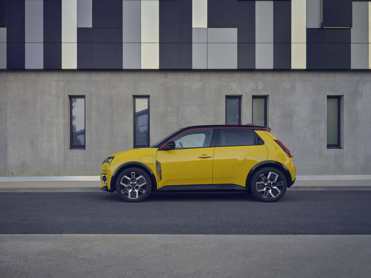 Renault 5 E-Tech elektrisch ist „Klassiker der Zukunft“.