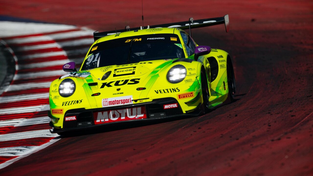 DTM 2026: Porsche-Werksfahrer Thomas Preining gewinnt Saisonauftakt.