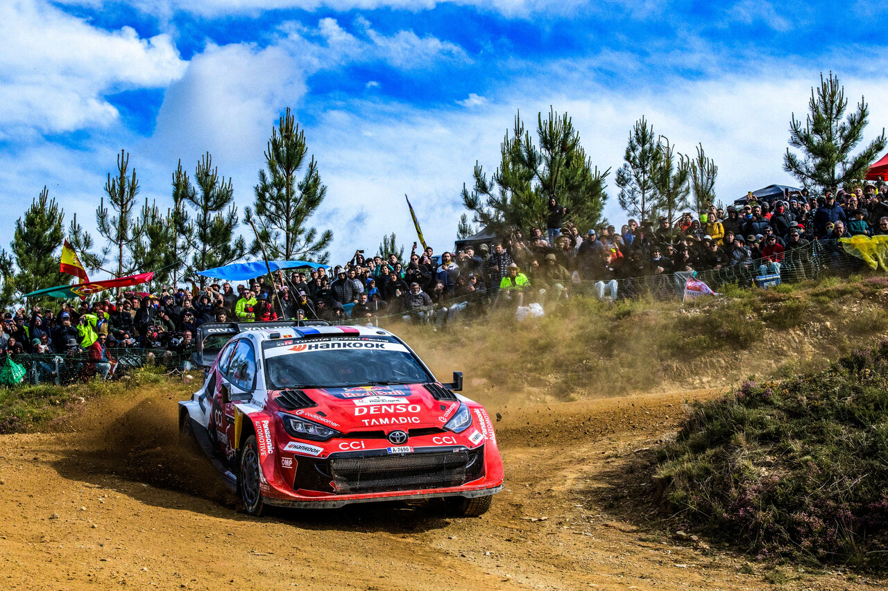 WRC 2026 | Rallye Portugal: Ogier führt vor Neuville nach dramatischem Freitag in Portugal.