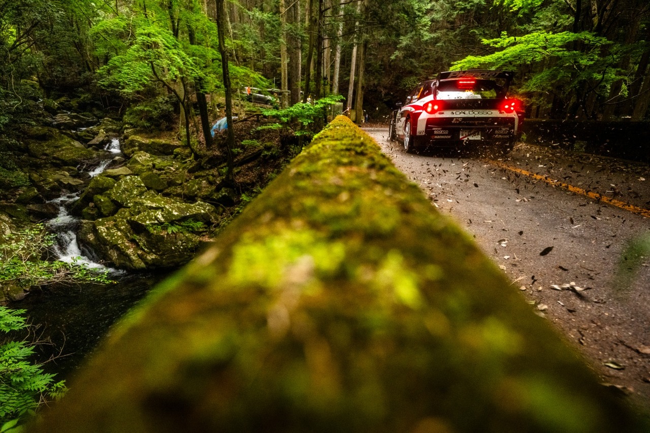 WRC2 2026 | Rallye Japan: Dritter WRC2-Sieg für Lancia Corse HF: Gryazin triumphiert und übernimmt die Führung in der Meisterschaft.