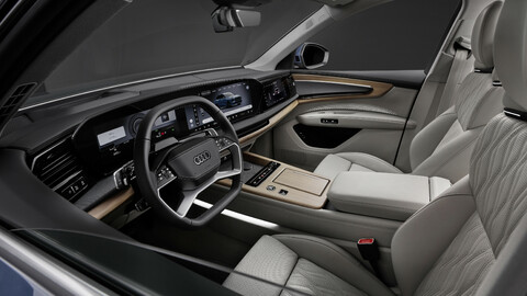 Audi Q7 SUV  Alopiasblau Metallic,, Interieur, Vordersitze Lenkrad.jpg