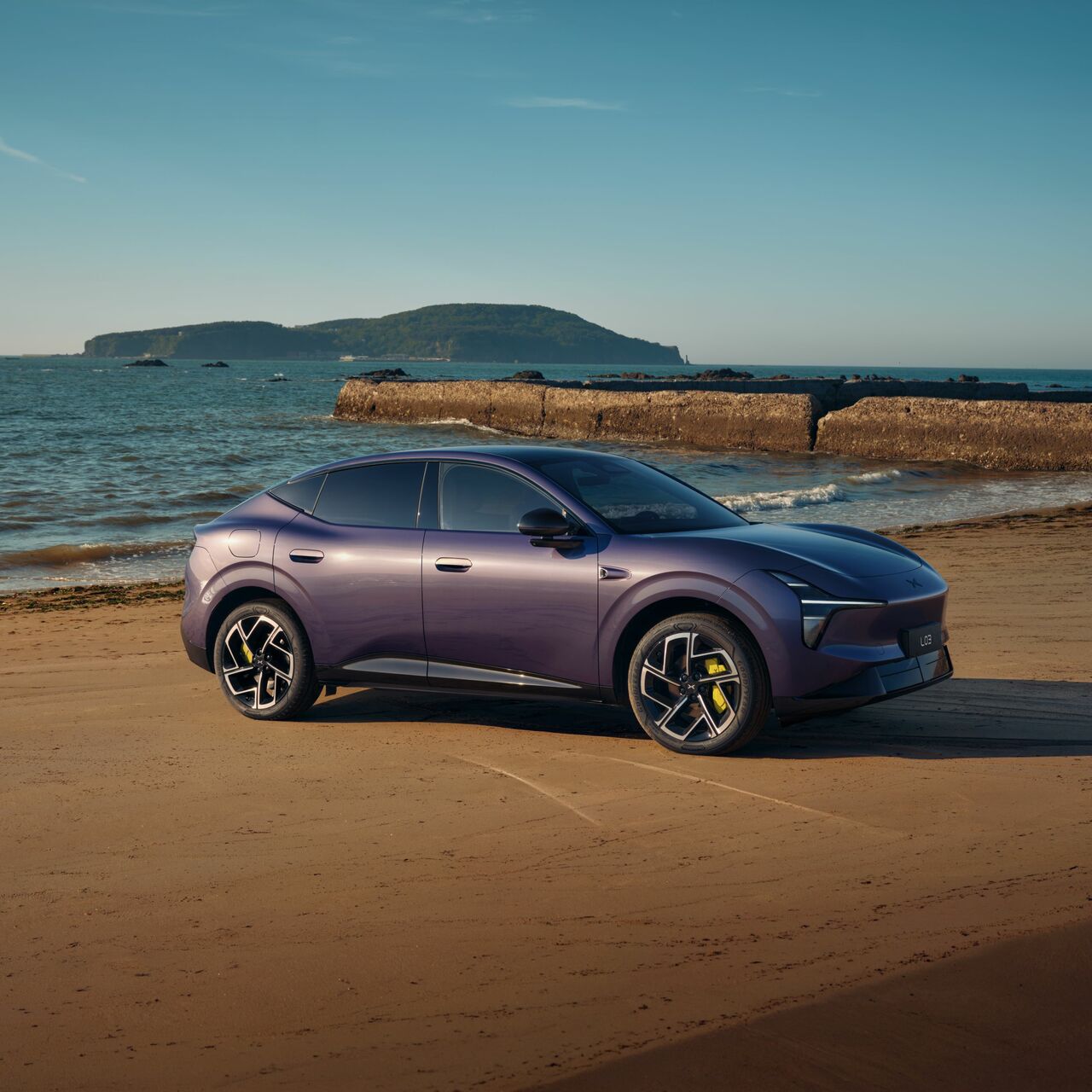 Alternatives Einstiegsmodell in die XPENG Produktfamilie: SUV-Coupé XPENG L03 startet in Deutschland ab 35.600 Euro.