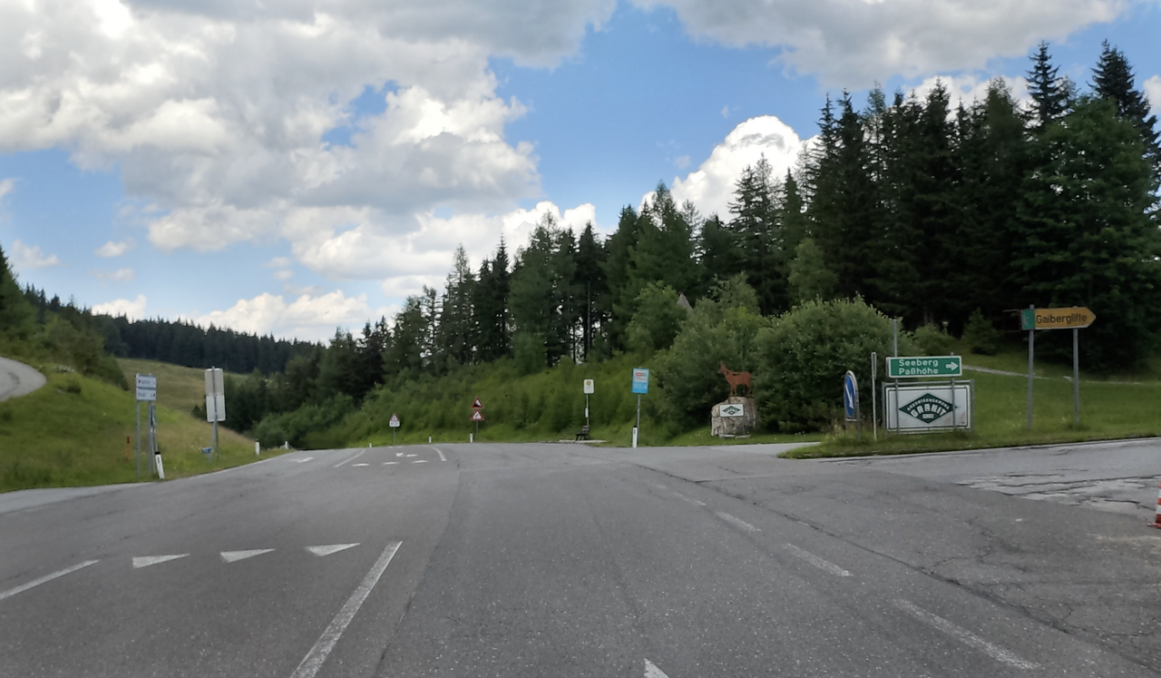 Wie lang sollte eine Motorradtour in den Alpen sein?