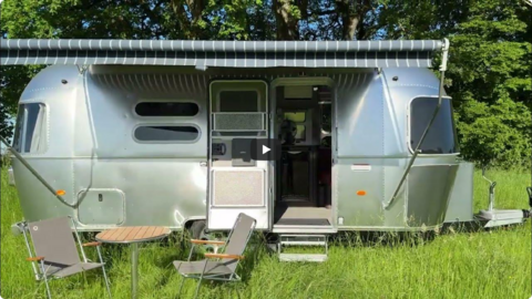  Airstream 534 – 20 Jahre Europa Edition -Sondermodell .png