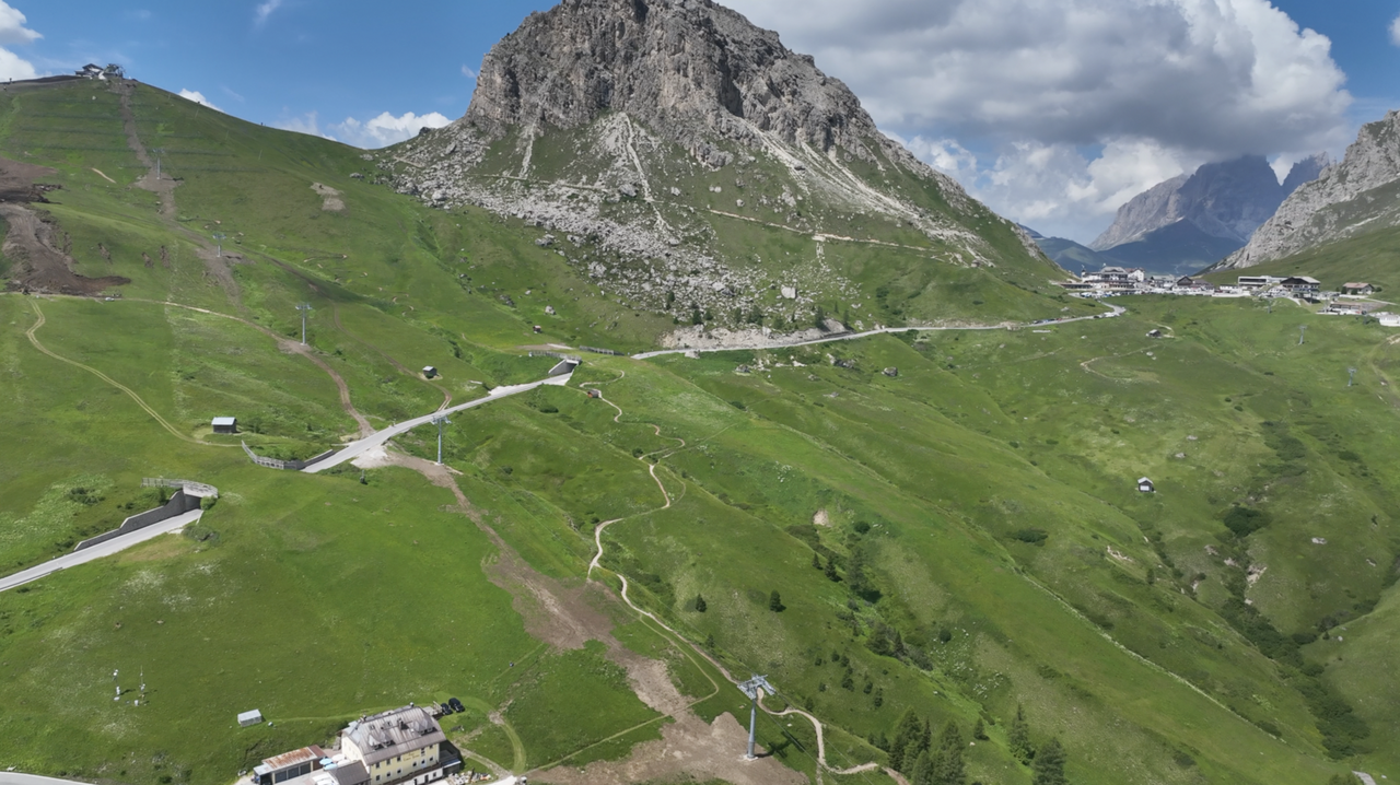 Sella-Runde in den Dolomiten – vier Klassiker oder doch fünf Alpenpässe?