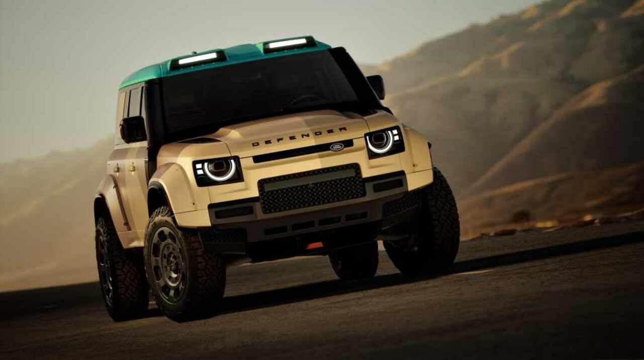 DEFENDER DAKAR KOMMT: EINE FÜR DEN STRASSENVERKEHR ZUGELASSENE WEITERENTWICKLUNG DES DAKAR-RALLYE-SIEGERS.