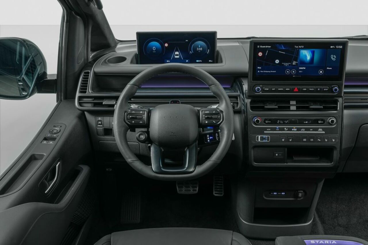 Bestellstart für den Hyundai STARIA Elektro: Familienvan mit 800-Volt-Technologie ab 57.450 Euro.