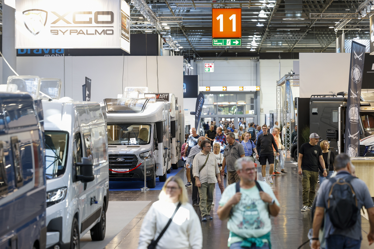 Mobile Freizeit begeistert: Erneut über eine Viertelmillion Besucherinnen und Besucher auf dem CARAVAN SALON 2026 .