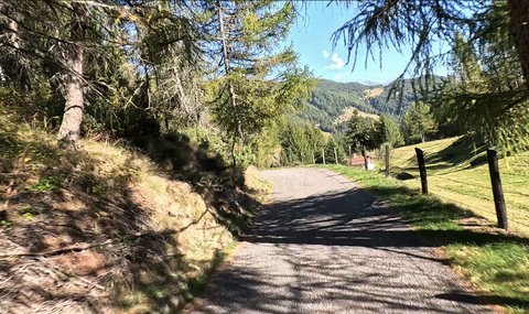 Impression von dem frei befahrbaren Teilstück der Strecke zum Passo di Guspessa.