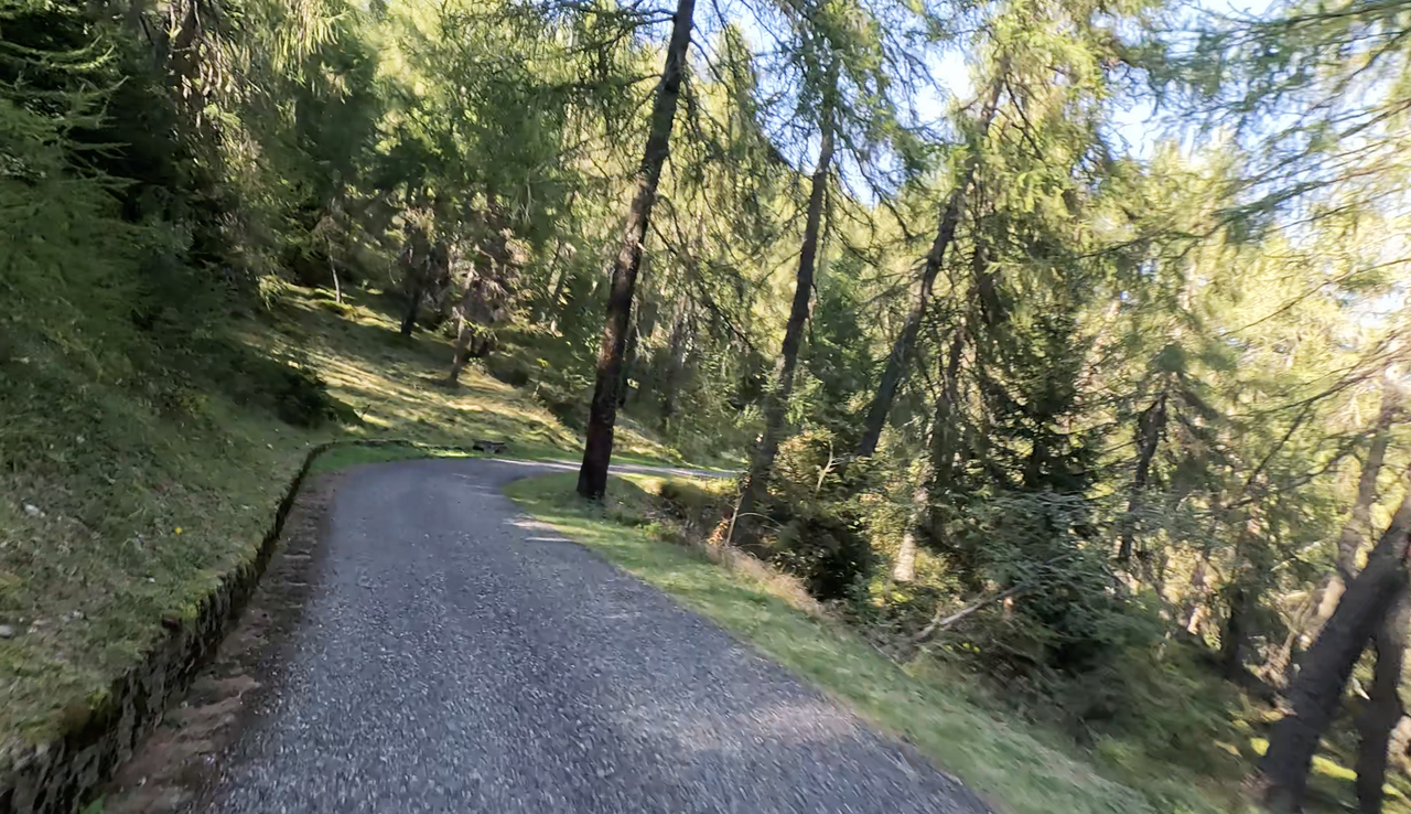 Impression von dem frei befahrbaren Teilstück der Strecke zum Passo di Guspessa.