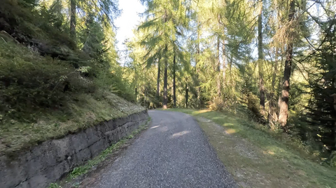 Impression von dem frei befahrbaren Teilstück der Strecke zum Passo di Guspessa.