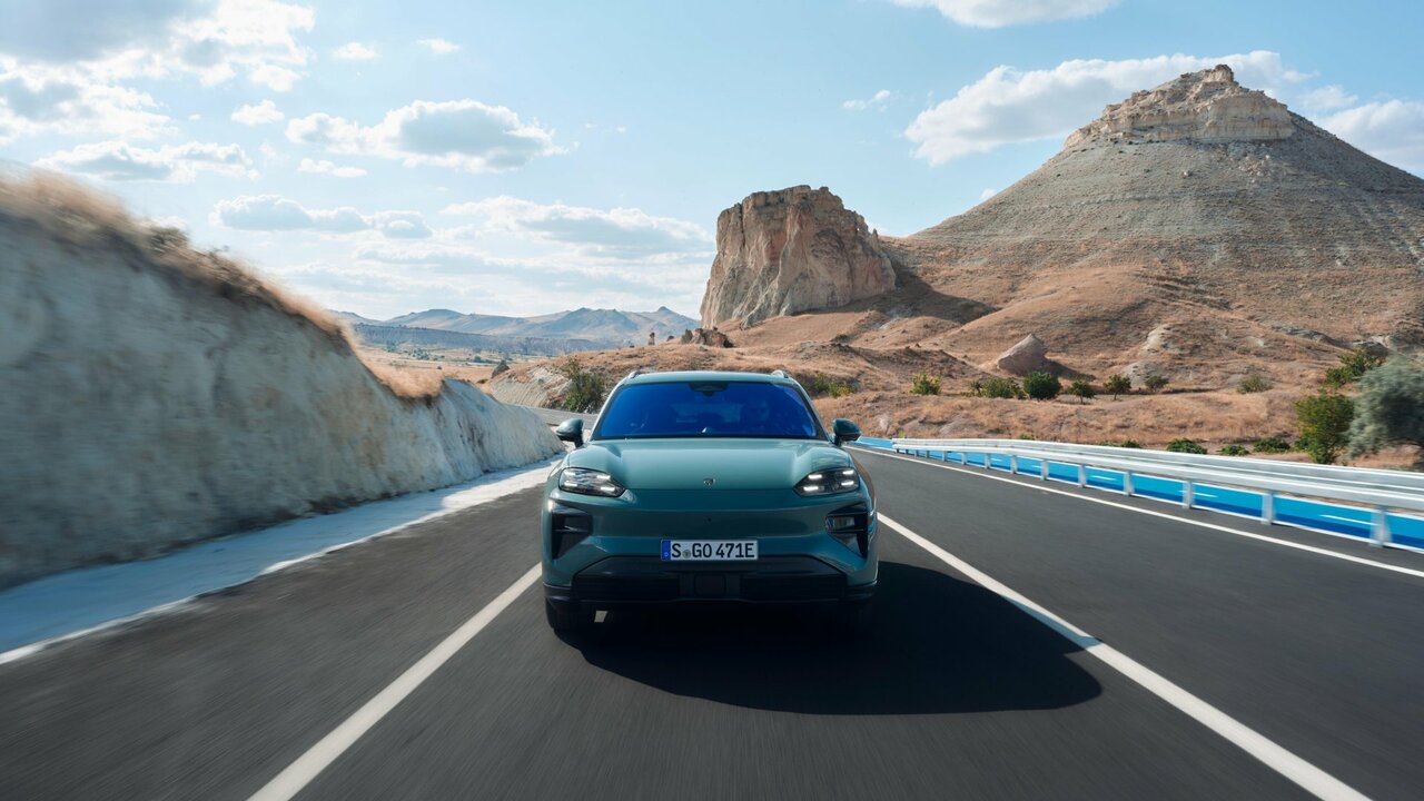 Cayenne Turbo Electric, Presse-Fahrveranstaltung, Kappadokien, 2026 SUV .jpg