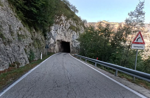 Tunnel machen den Fahrspaß der Nordrampe noch intensiver.