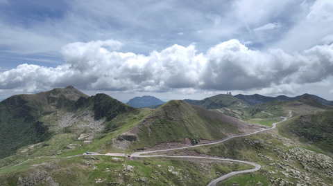 Teilstrecke der Strada delle Tre Valli rund um den Passo Ravenola oder Goletto di Ravenola.