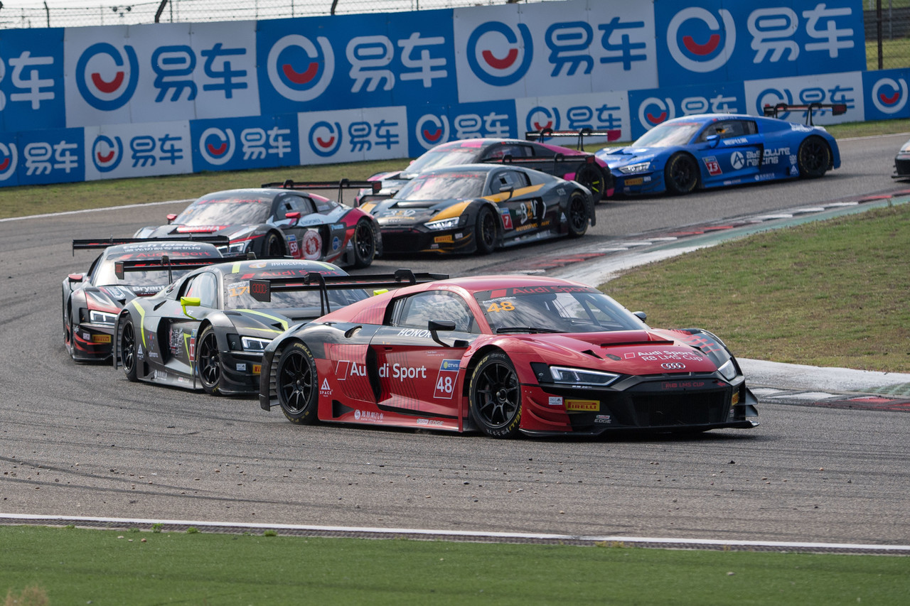 Audi Sport R8 LMS Cup
