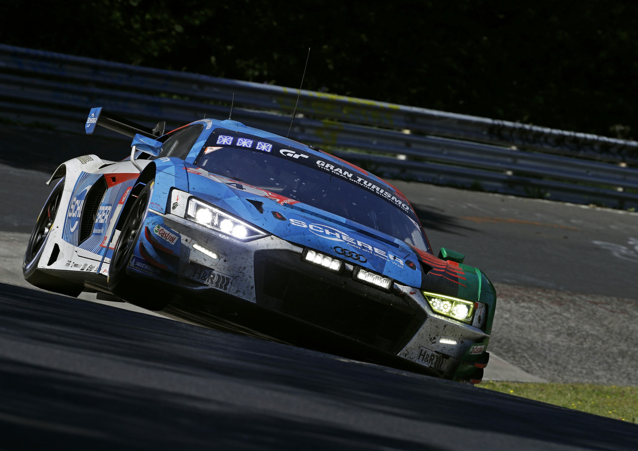 Audi Sport gewinnt 24 Stunden Nürburgring zum fünften Mal