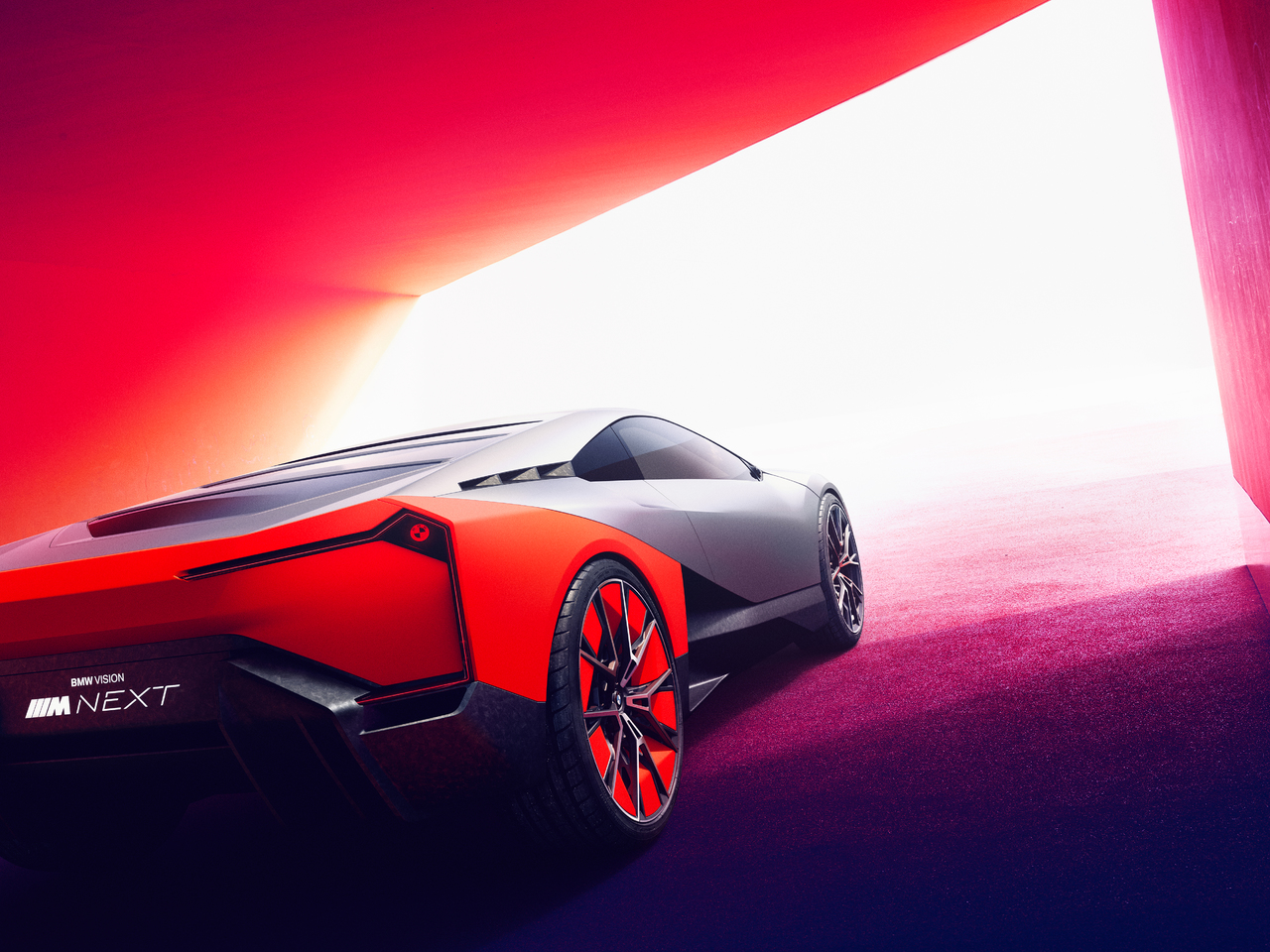 BMW VISION M NEXT. Boost your Moment – die fahrdynamische Zukunft von BMW.