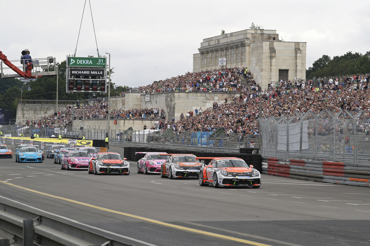 Porsche Carrera Cup Deutschland, 8. Lauf, Norisring/Deutschland – Ammermüller gewinnt turbulentes Rennen auf dem Norisring