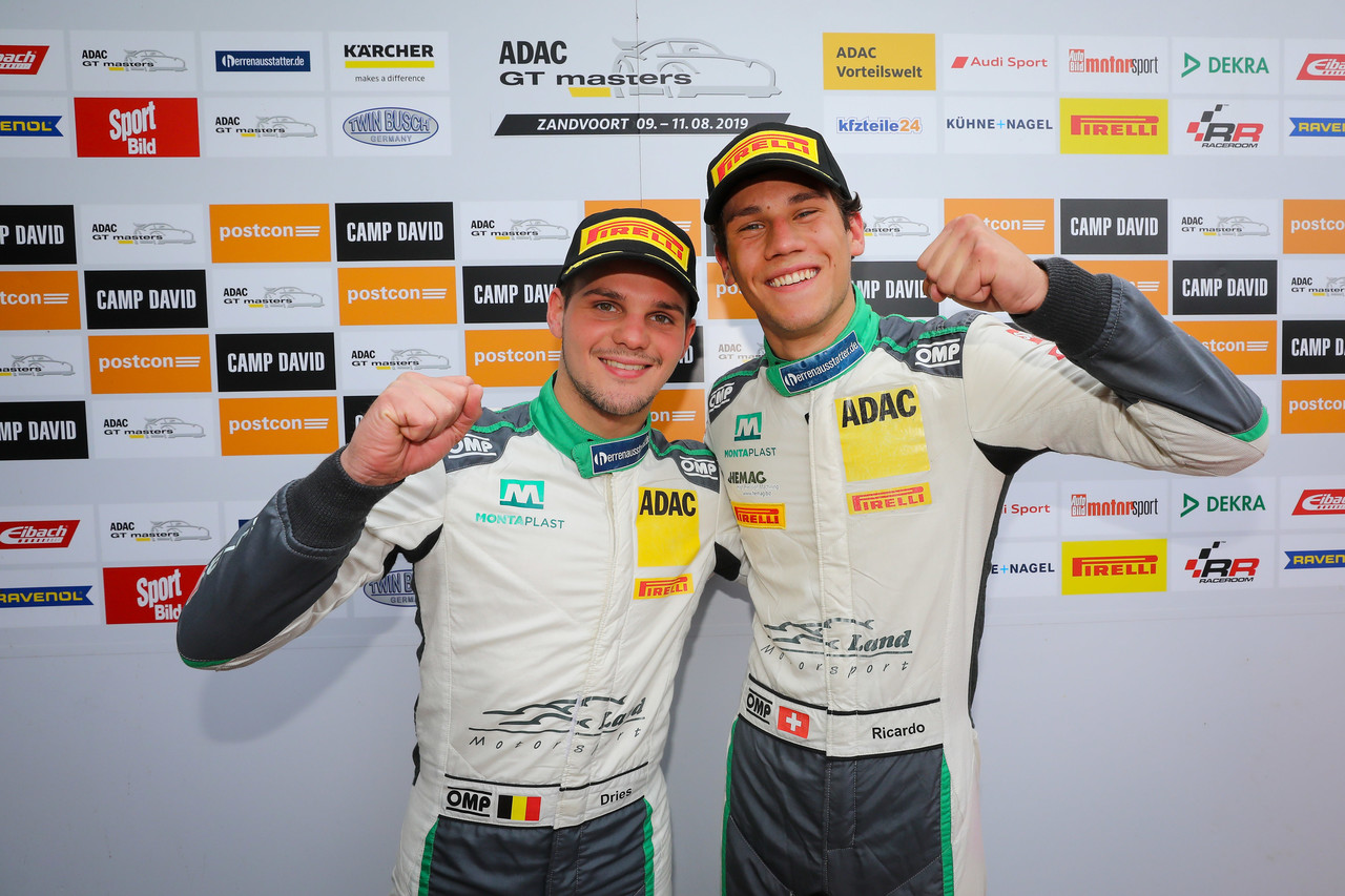 Doppelsieg und Tabellenführung für Audi im ADAC GT Masters