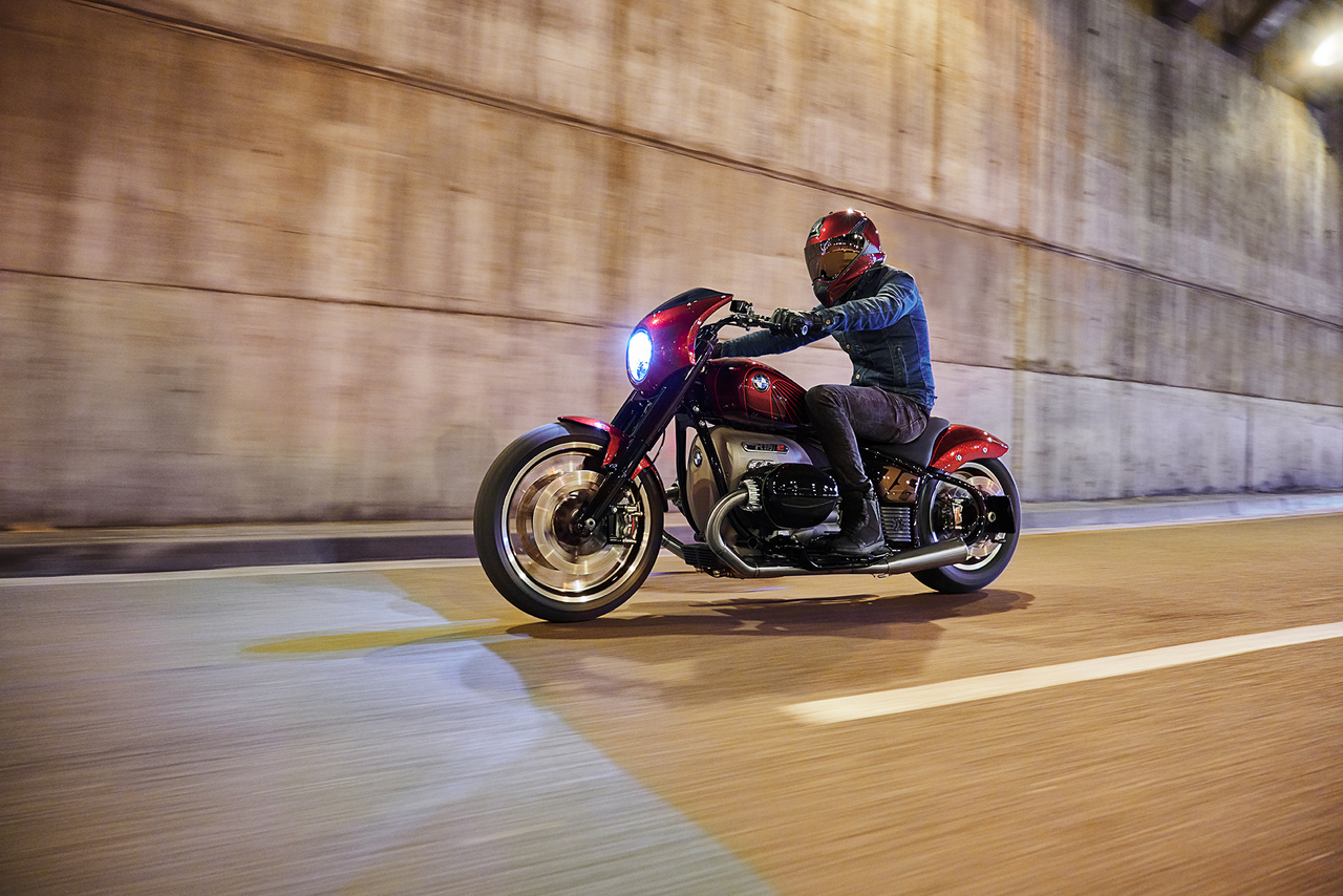 Ein Motor, zwei Charaktere und dazwischen eine große Bandbreite an Möglichkeiten: Die BMW Motorrad Concept Bikes R 18 und R 18 /2.